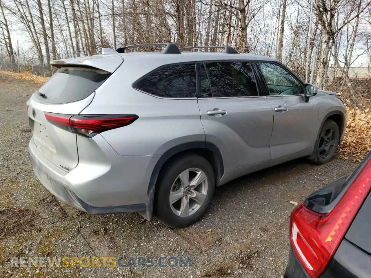 3 Photograph of a damaged car 5TDBZRBH9LS044926 TOYOTA HIGHLANDER 2020