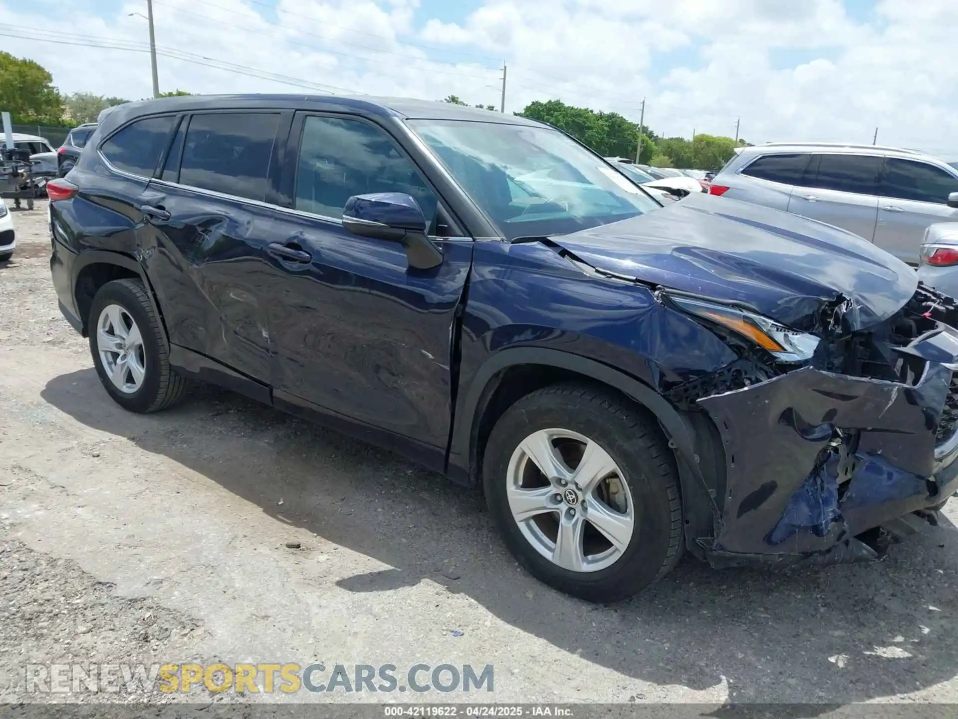 1 Photograph of a damaged car 5TDCZRAH1LS009495 TOYOTA HIGHLANDER 2020
