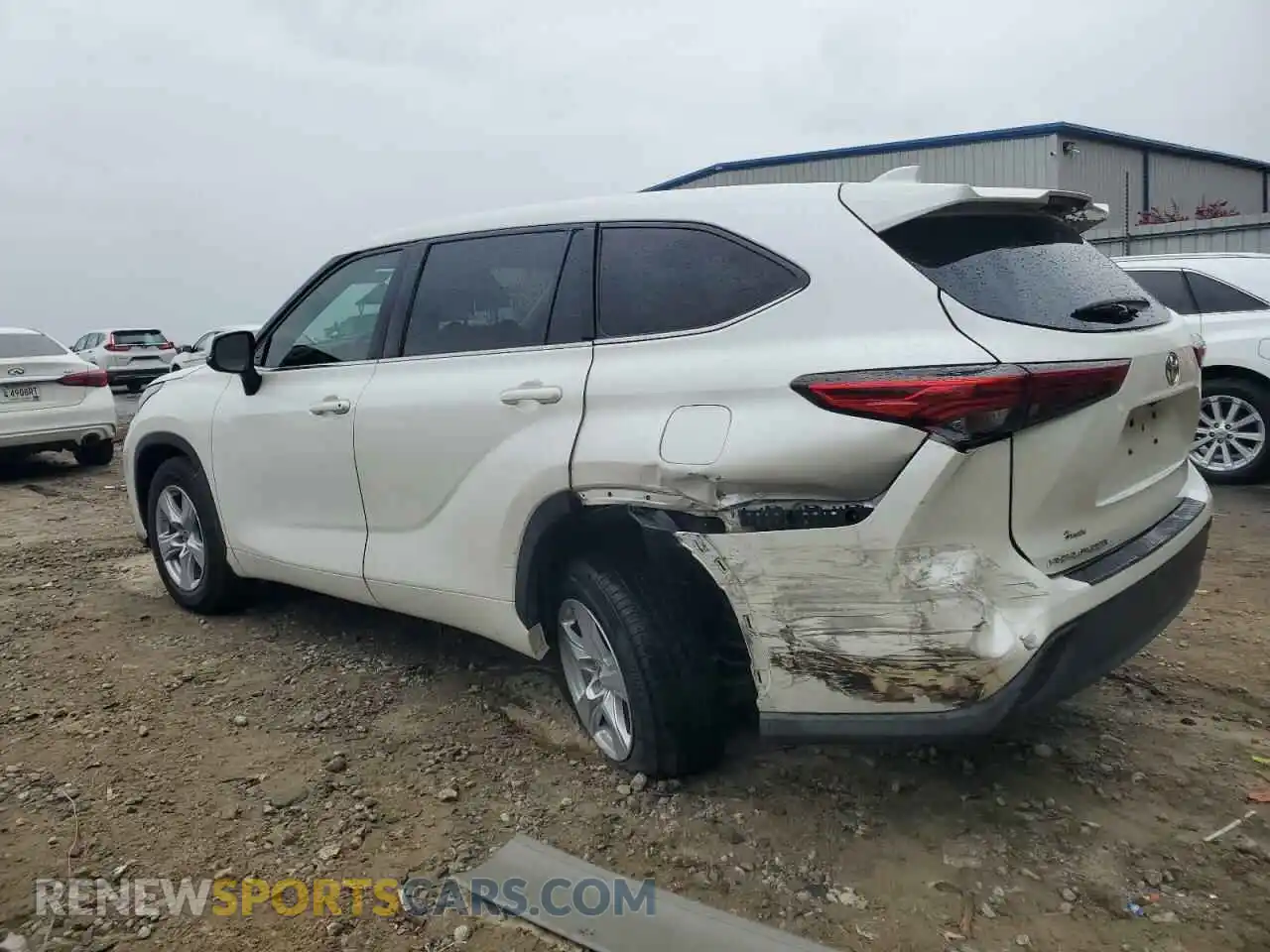2 Photograph of a damaged car 5TDCZRAH6LS017088 TOYOTA HIGHLANDER 2020