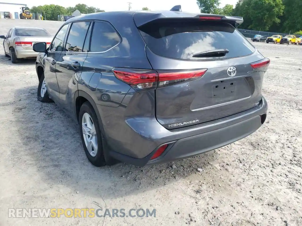 3 Photograph of a damaged car 5TDCZRBH9LS012739 TOYOTA HIGHLANDER 2020