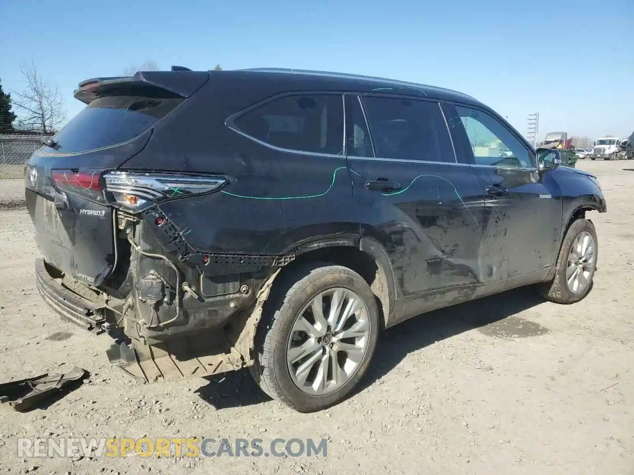 3 Photograph of a damaged car 5TDDBRCH5LS005360 TOYOTA HIGHLANDER 2020