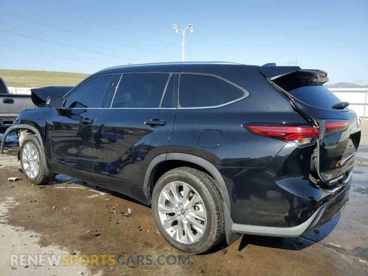 2 Фотография поврежденного автомобиля 5TDDZRBH1LS055833 TOYOTA HIGHLANDER 2020