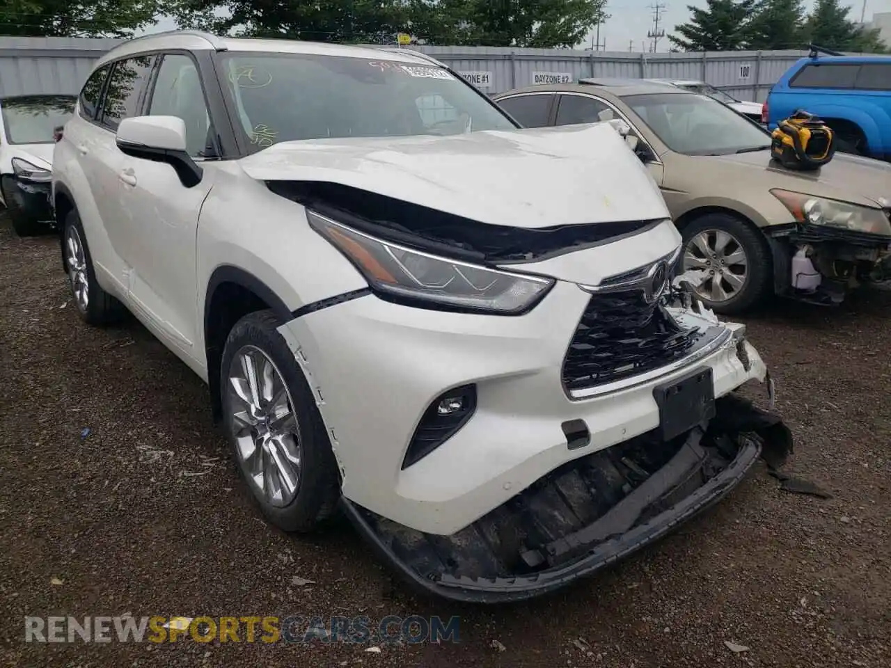 1 Photograph of a damaged car 5TDDZRBH4LS003452 TOYOTA HIGHLANDER 2020