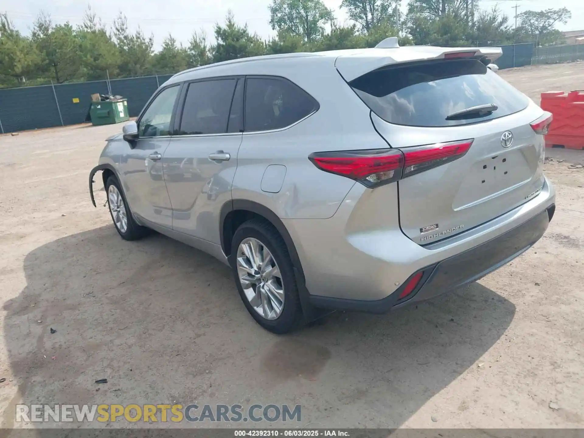 3 fotografías del automóvil dañado 5TDDZRBHXLS011507 TOYOTA HIGHLANDER 2020