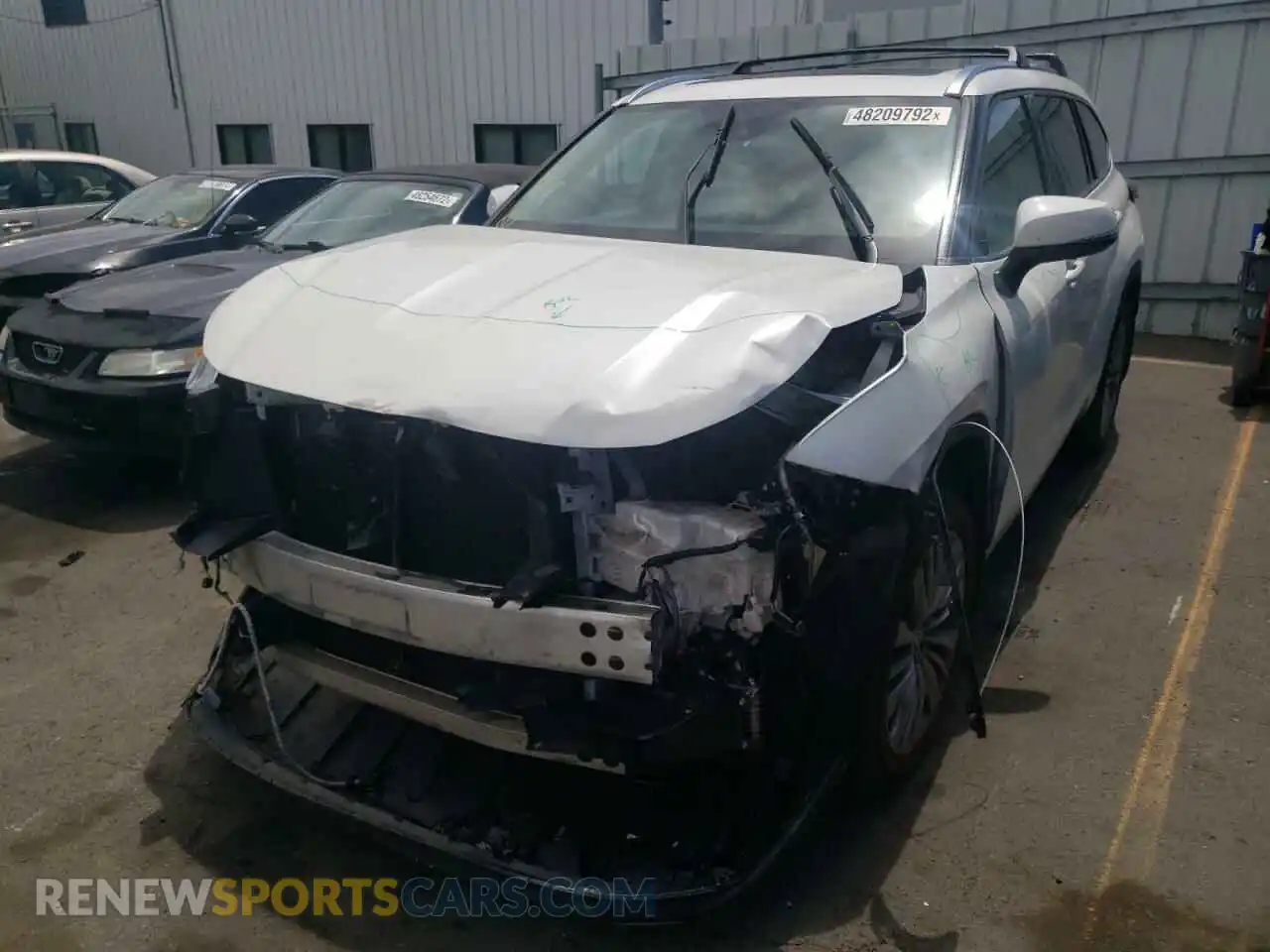 2 Photograph of a damaged car 5TDFZRBH0LS005398 TOYOTA HIGHLANDER 2020