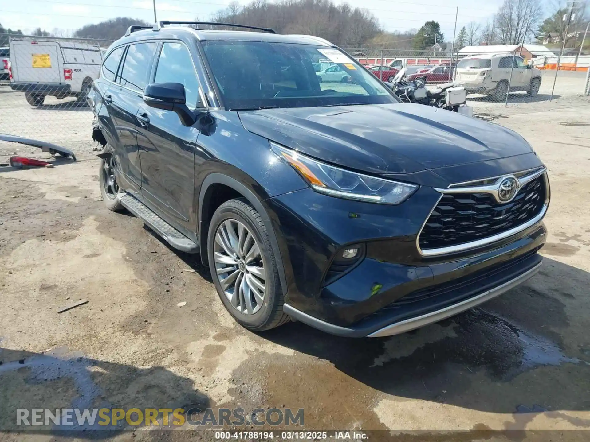1 Photograph of a damaged car 5TDFZRBH2LS034921 TOYOTA HIGHLANDER 2020