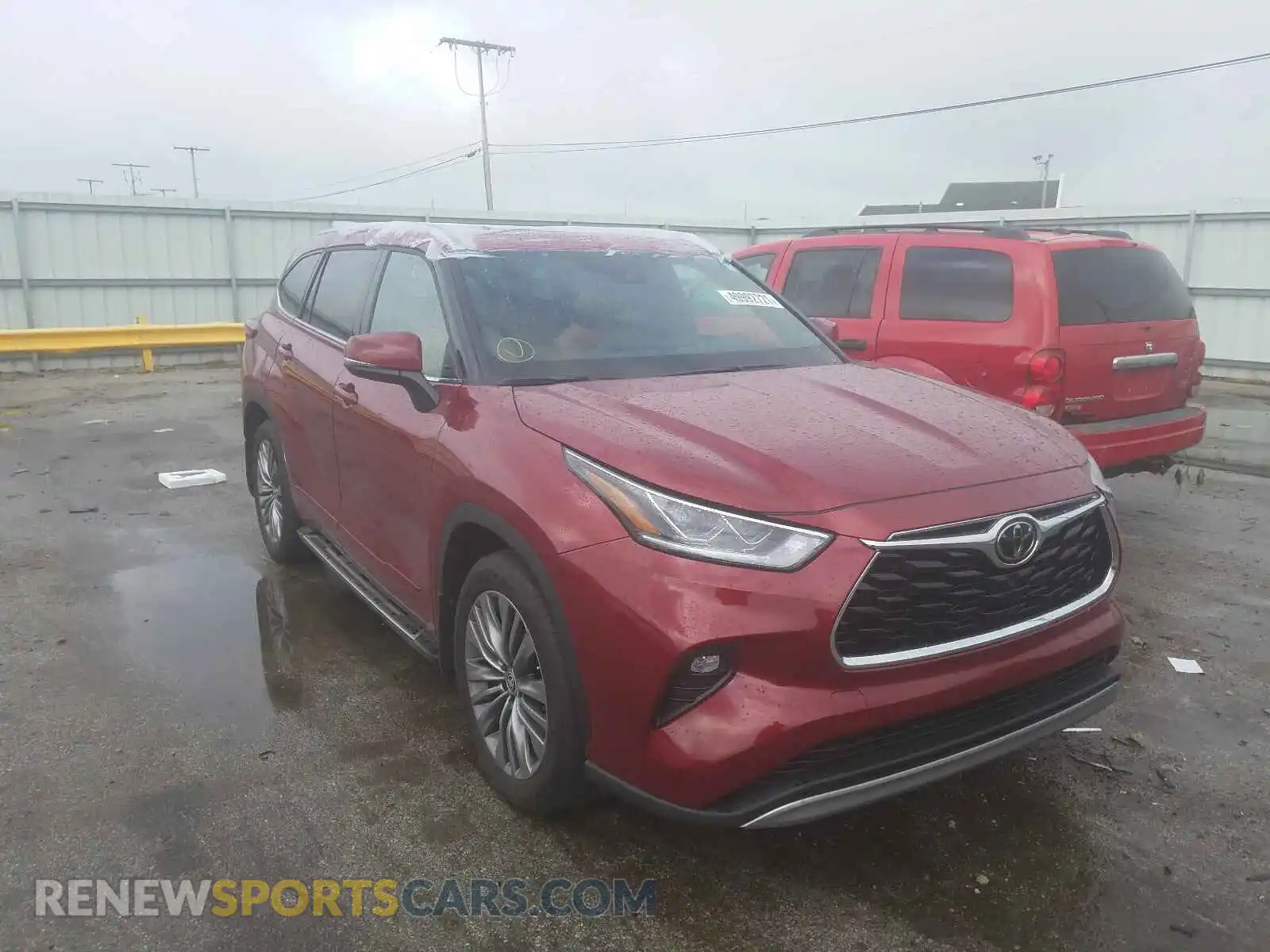 1 Photograph of a damaged car 5TDFZRBH3LS017867 TOYOTA HIGHLANDER 2020