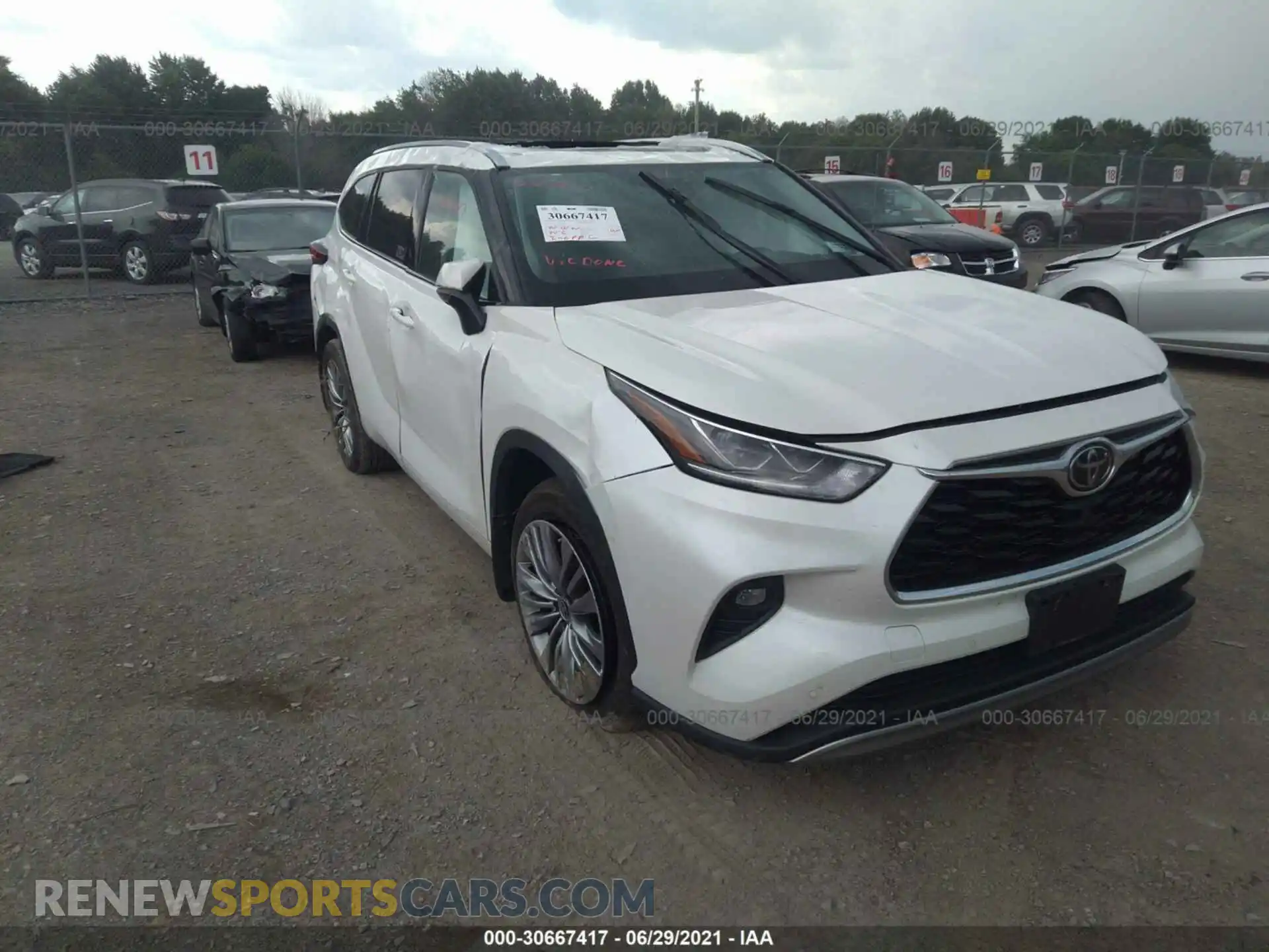 1 Photograph of a damaged car 5TDFZRBH3LS053199 TOYOTA HIGHLANDER 2020