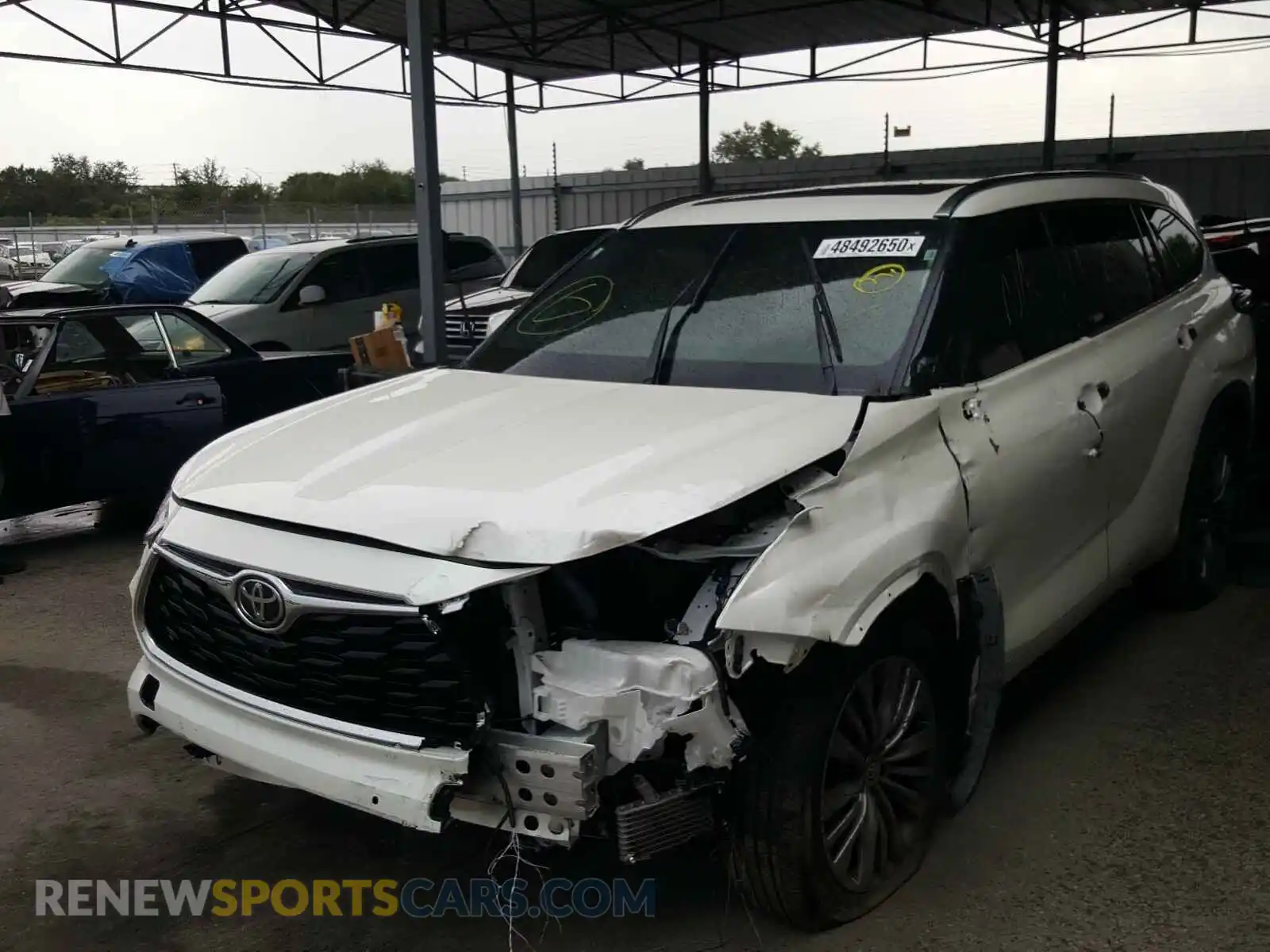 2 Photograph of a damaged car 5TDFZRBH4LS041689 TOYOTA HIGHLANDER 2020