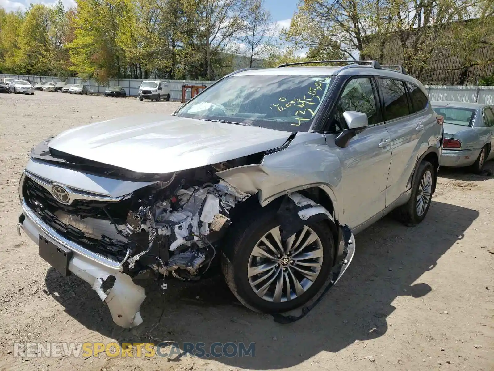 2 Фотография поврежденного автомобиля 5TDFZRBH4LS054068 TOYOTA HIGHLANDER 2020