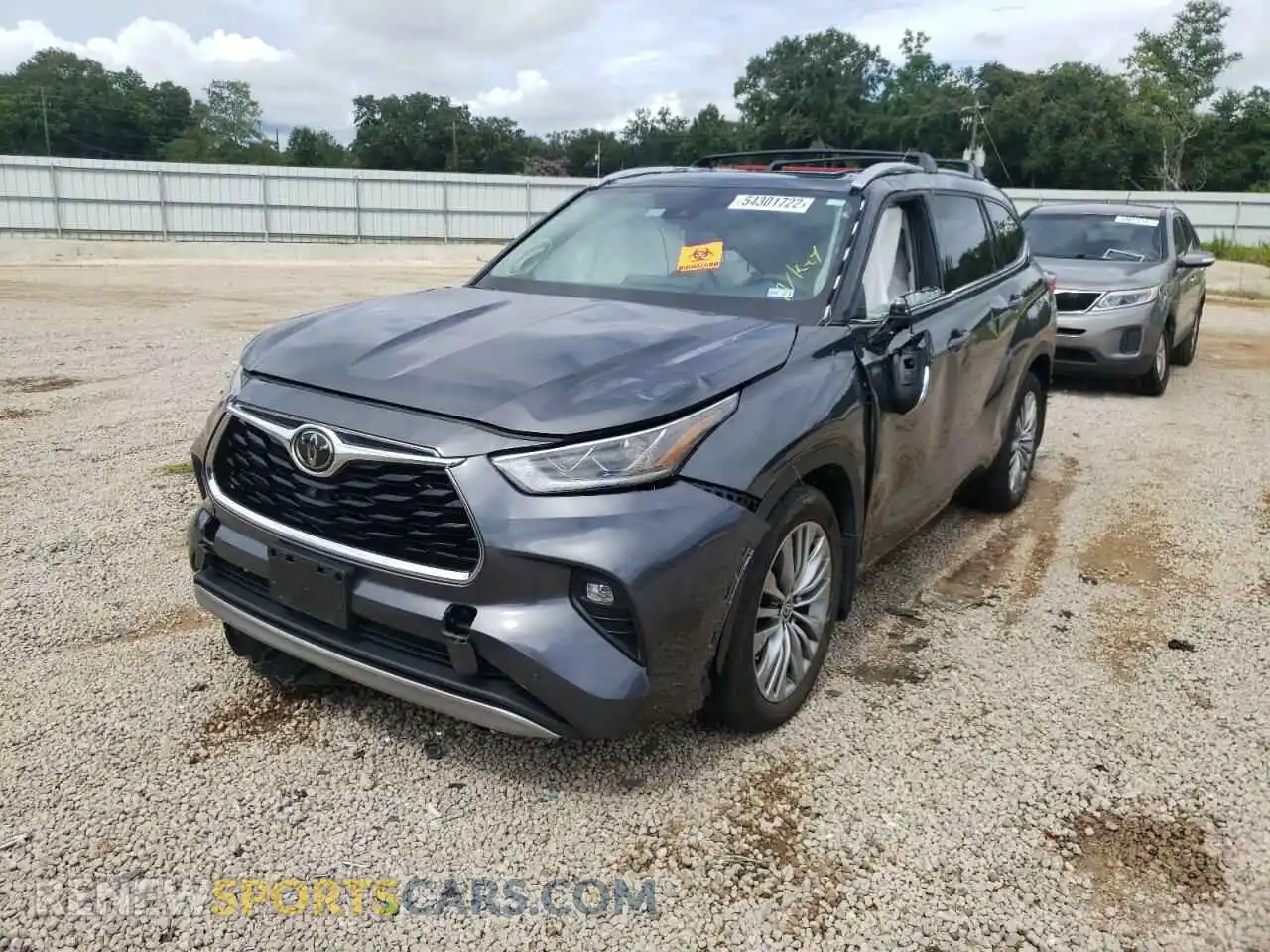 2 fotografías del automóvil dañado 5TDFZRBH6LS026627 TOYOTA HIGHLANDER 2020