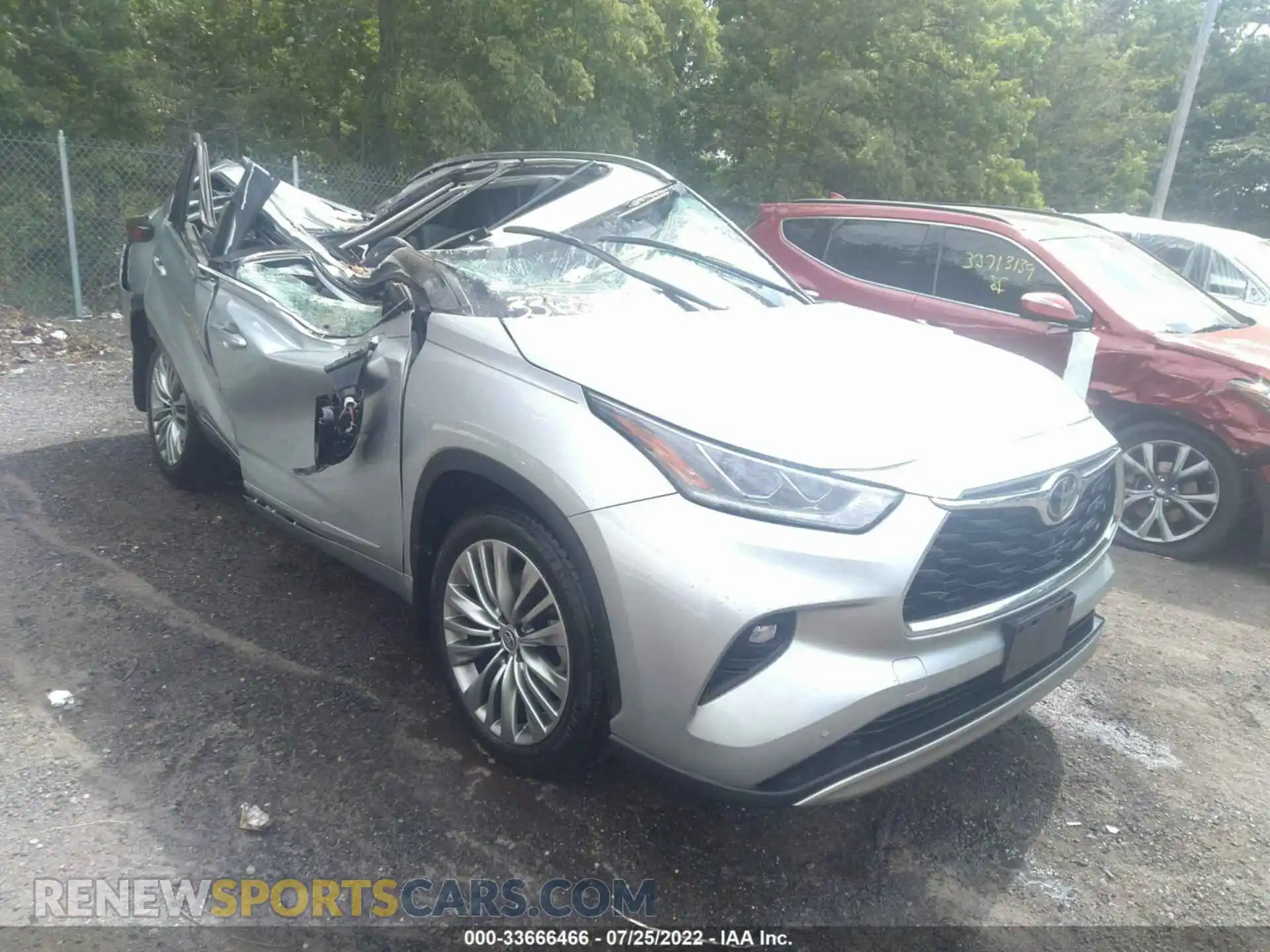 1 Photograph of a damaged car 5TDFZRBHXLS050851 TOYOTA HIGHLANDER 2020
