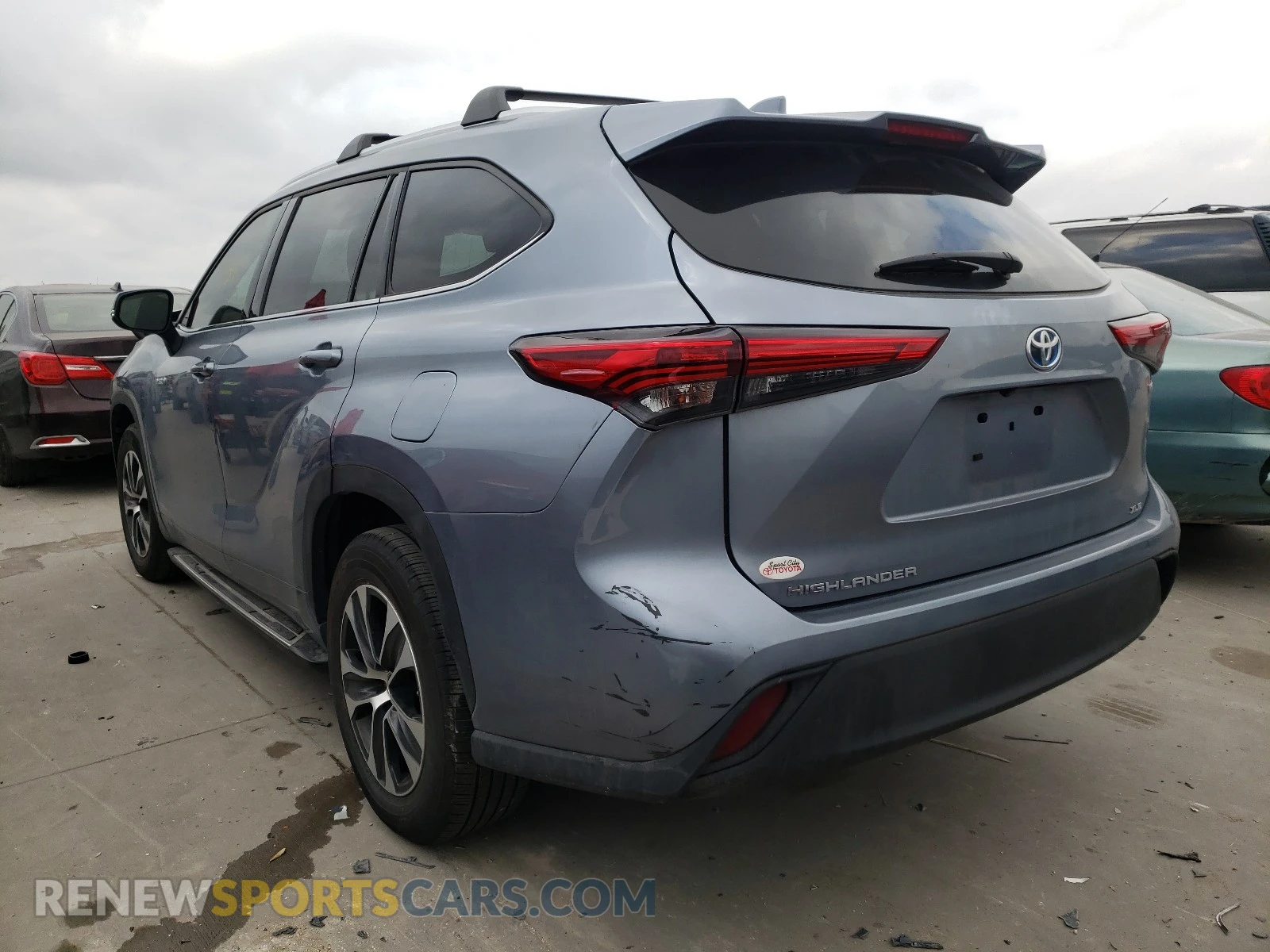 3 Photograph of a damaged car 5TDGARAH9LS001007 TOYOTA HIGHLANDER 2020