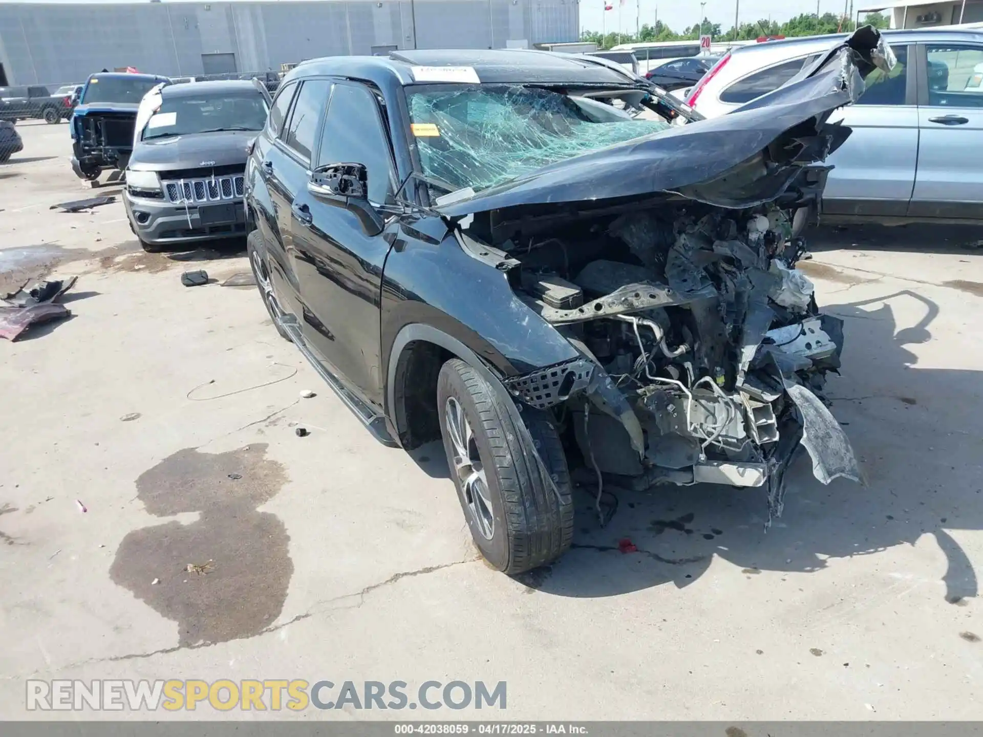 1 Photograph of a damaged car 5TDGZRAH0LS018366 TOYOTA HIGHLANDER 2020