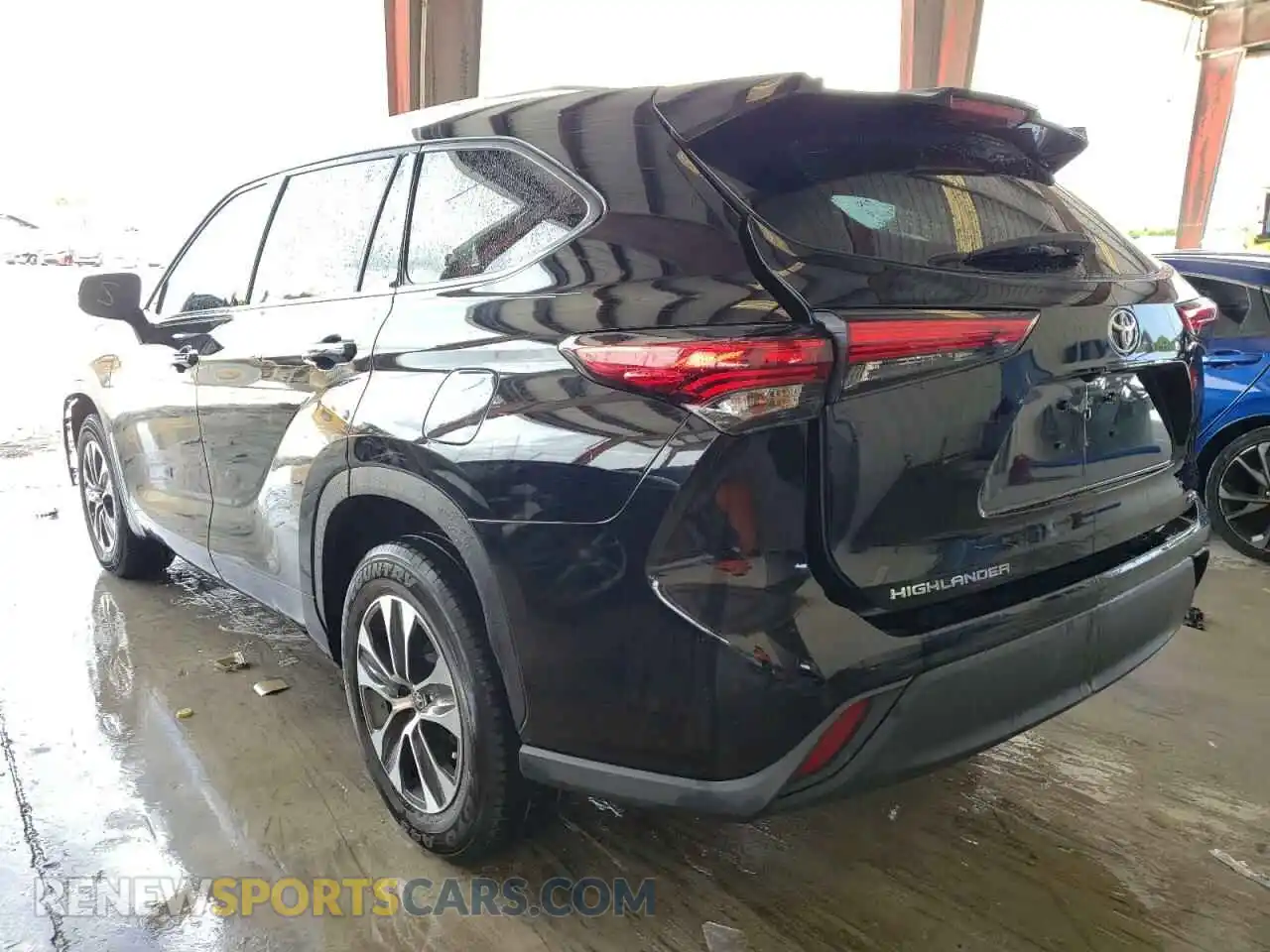 3 Photograph of a damaged car 5TDGZRAH3LS025800 TOYOTA HIGHLANDER 2020