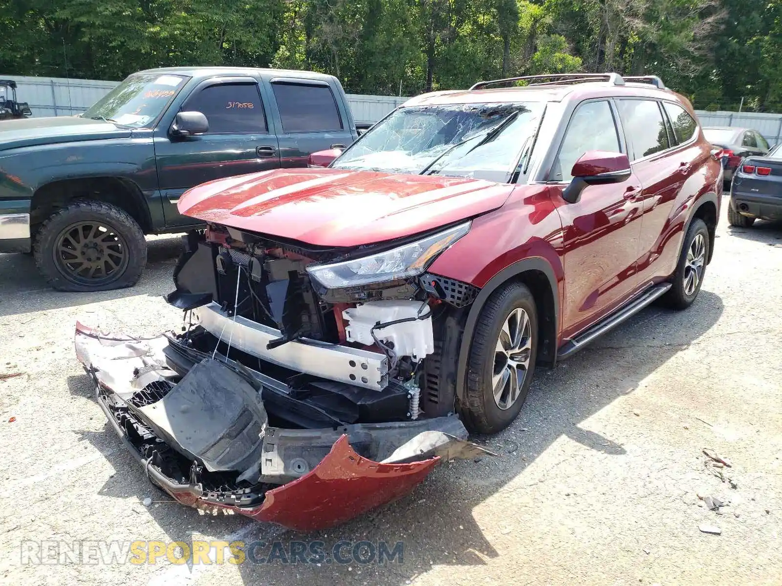 2 Photograph of a damaged car 5TDGZRAH4LS504632 TOYOTA HIGHLANDER 2020