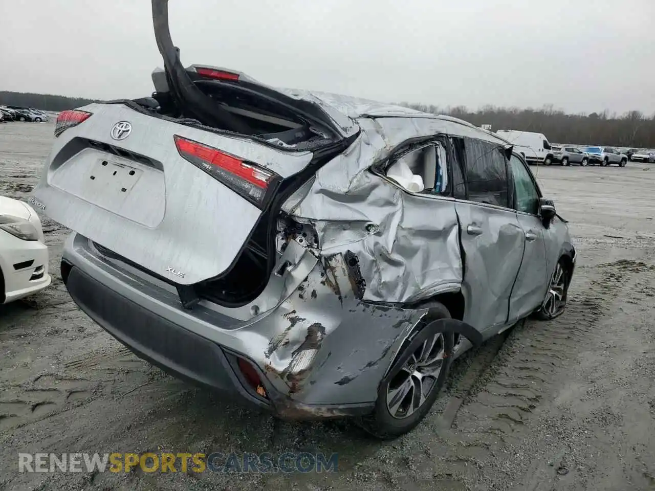 3 Photograph of a damaged car 5TDGZRAH4LS507952 TOYOTA HIGHLANDER 2020