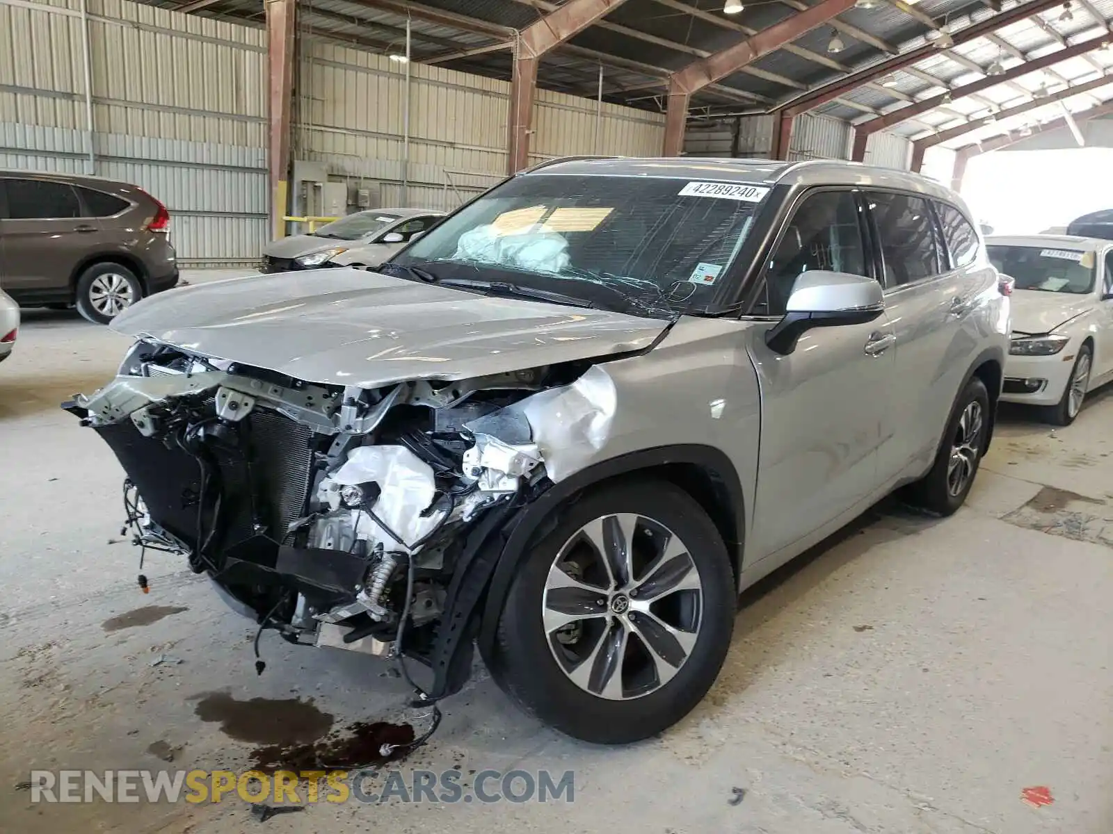2 Photograph of a damaged car 5TDGZRAH6LS501344 TOYOTA HIGHLANDER 2020