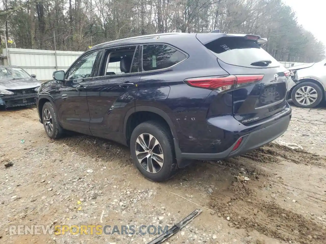 3 Photograph of a damaged car 5TDGZRBH0LS509986 TOYOTA HIGHLANDER 2020