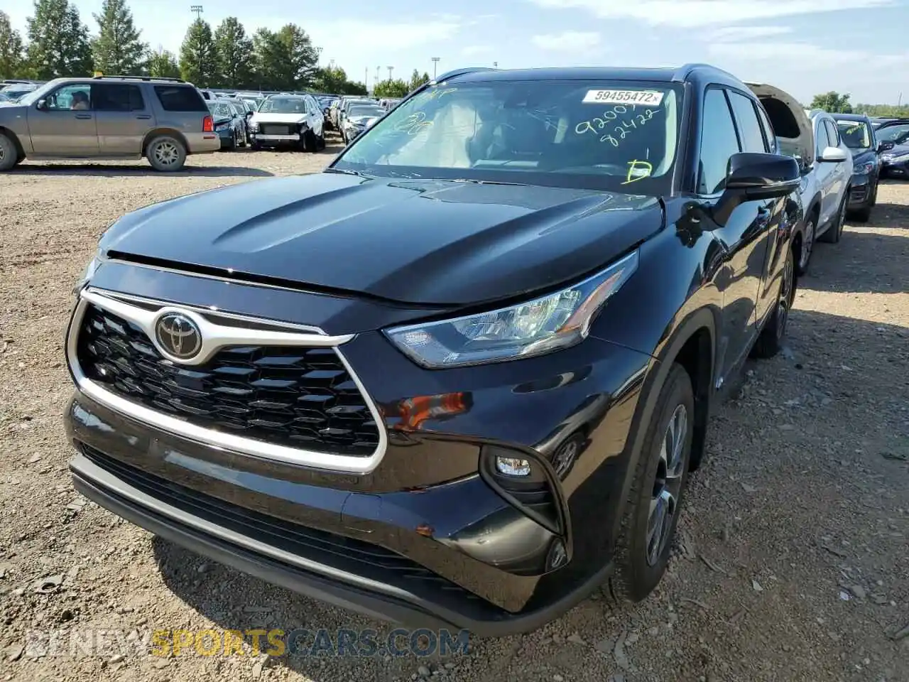 2 Photograph of a damaged car 5TDGZRBH2LS016813 TOYOTA HIGHLANDER 2020
