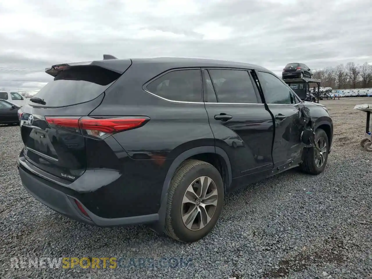 3 Photograph of a damaged car 5TDGZRBH6LS035607 TOYOTA HIGHLANDER 2020