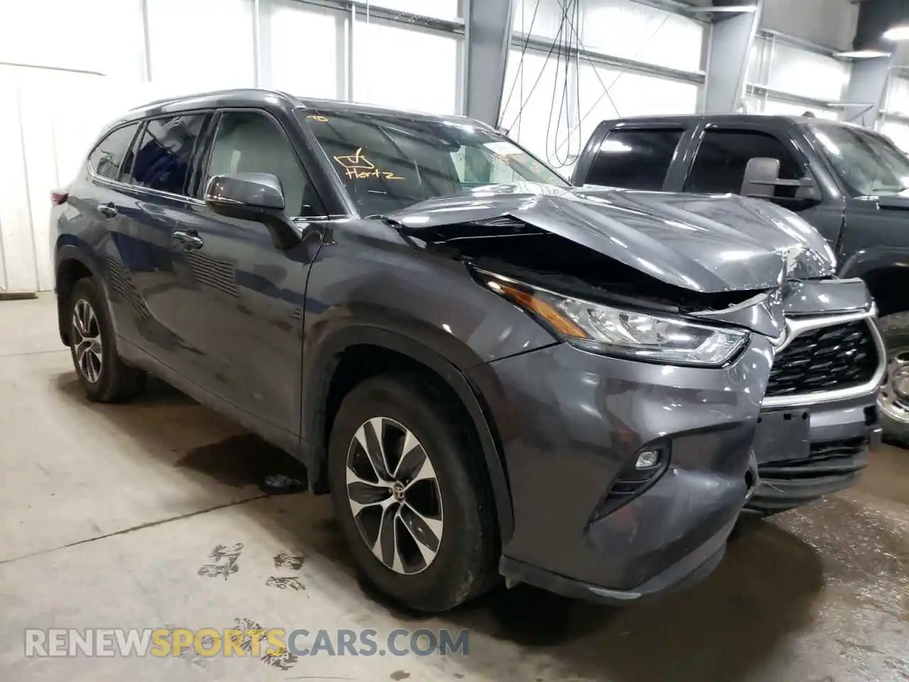 1 Photograph of a damaged car 5TDGZRBH7LS011333 TOYOTA HIGHLANDER 2020