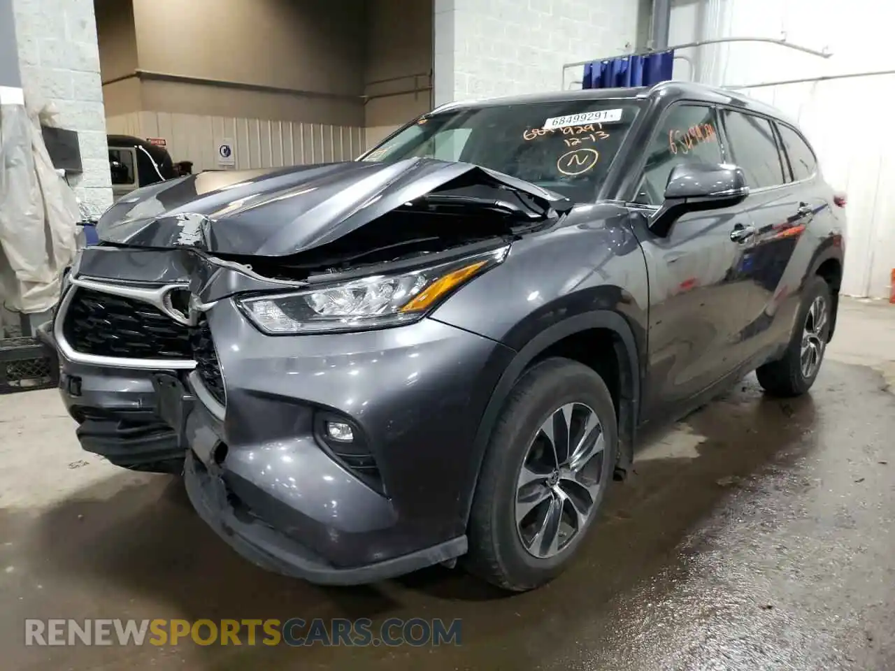 2 Photograph of a damaged car 5TDGZRBH7LS011333 TOYOTA HIGHLANDER 2020