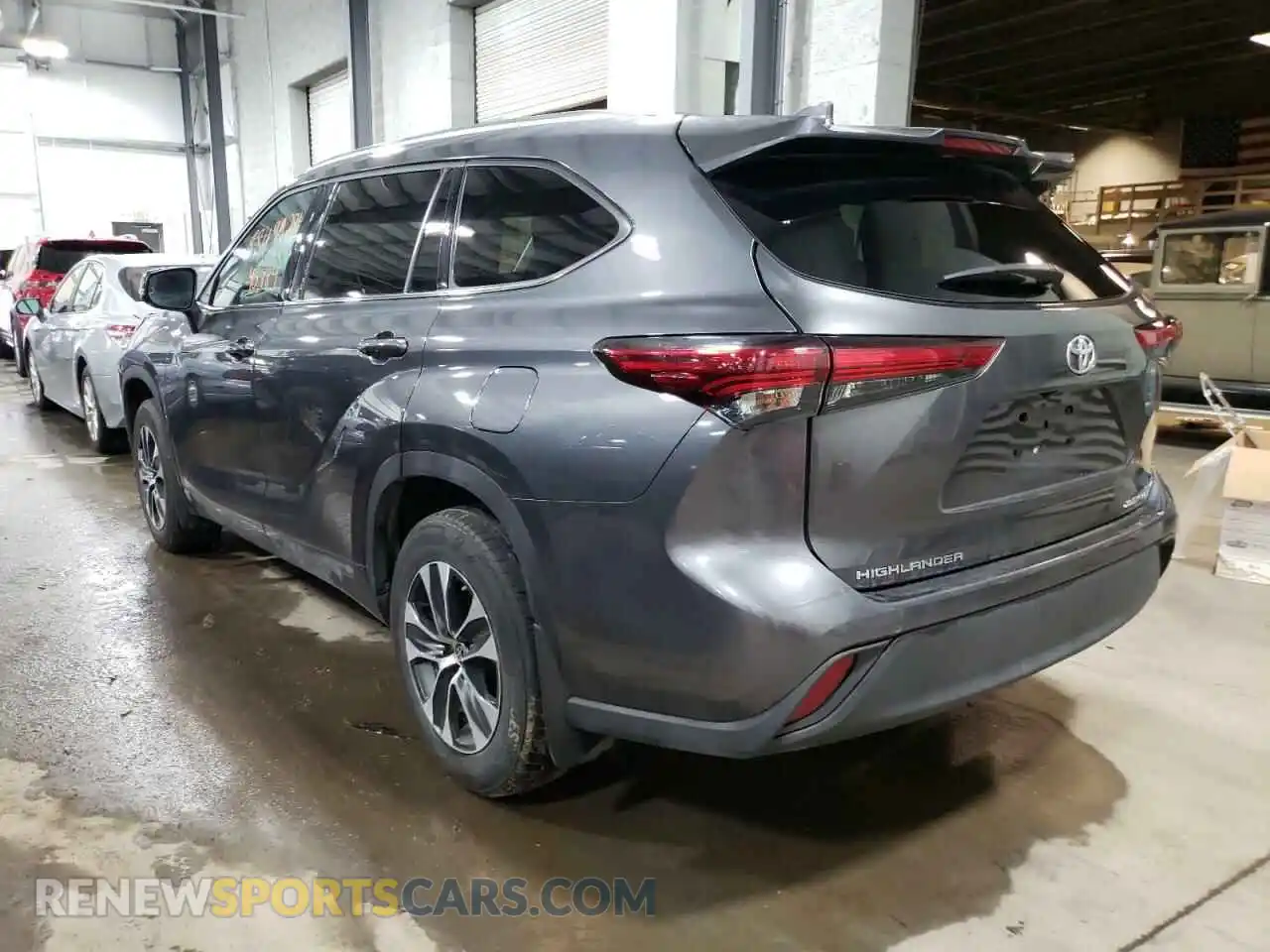 3 Photograph of a damaged car 5TDGZRBH7LS011333 TOYOTA HIGHLANDER 2020