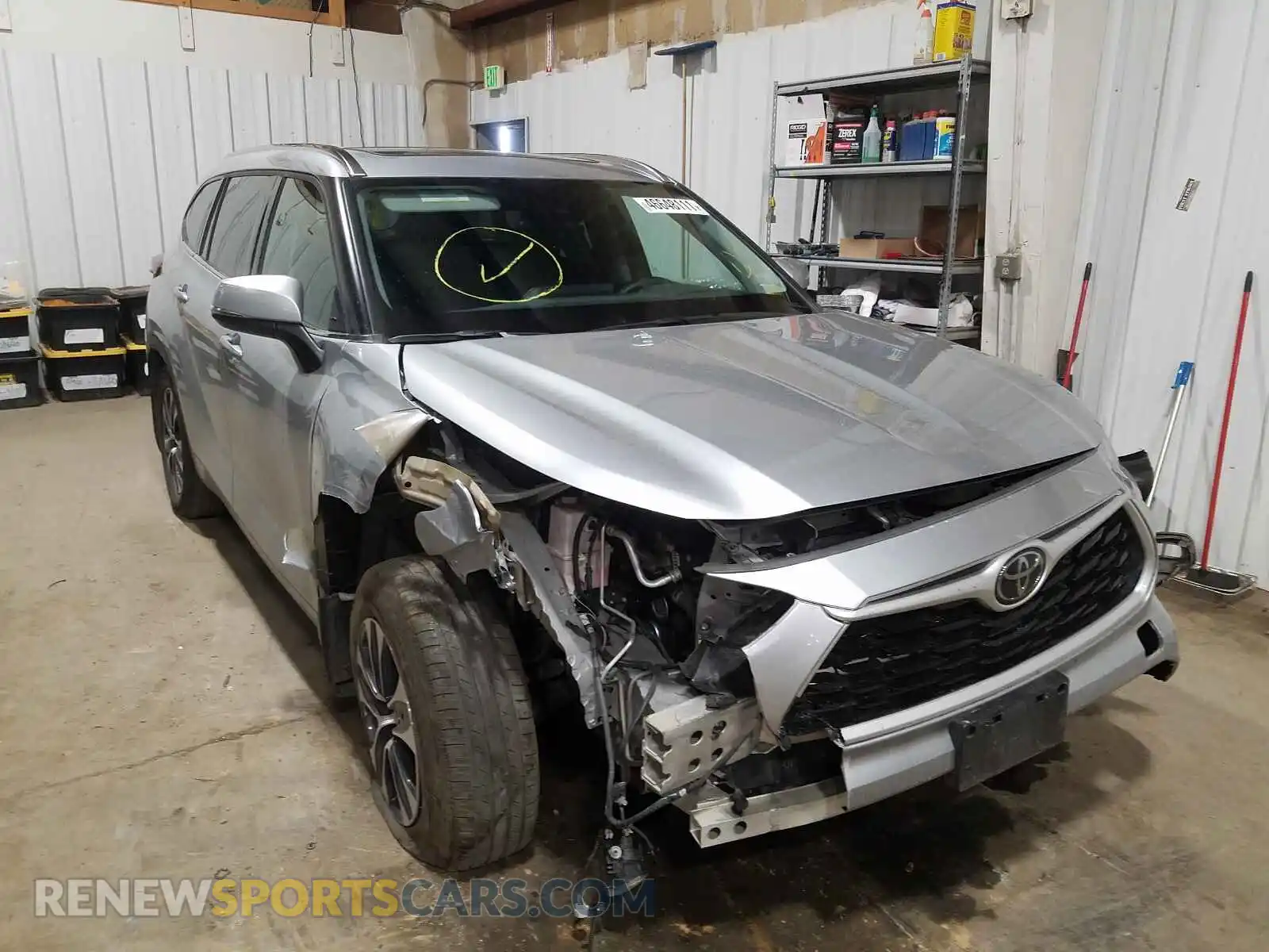 1 Photograph of a damaged car 5TDGZRBH7LS013258 TOYOTA HIGHLANDER 2020