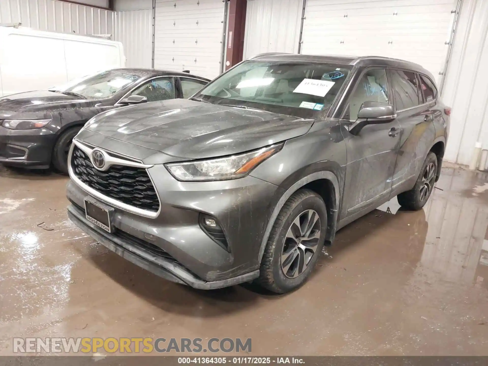 2 Photograph of a damaged car 5TDGZRBH8LS022292 TOYOTA HIGHLANDER 2020