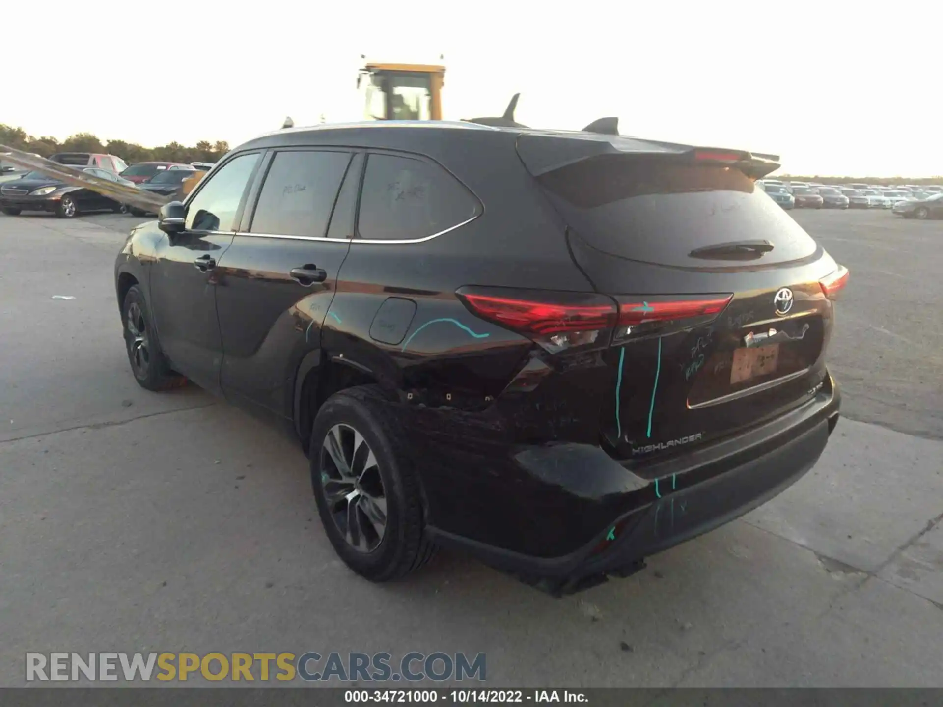 3 fotografías del automóvil dañado 5TDGZRBH8LS512375 TOYOTA HIGHLANDER 2020