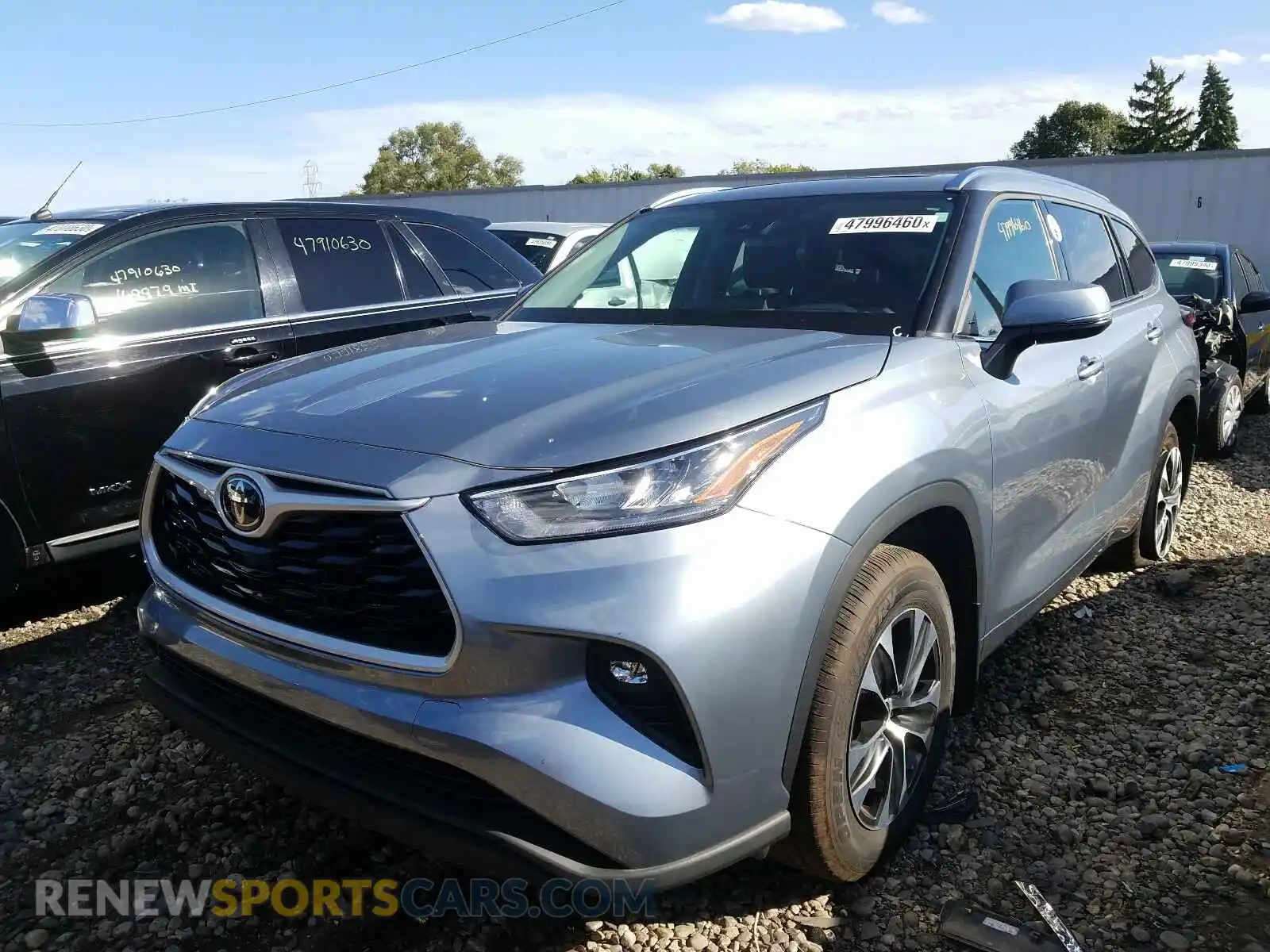 2 Photograph of a damaged car 5TDGZRBH9LS010037 TOYOTA HIGHLANDER 2020