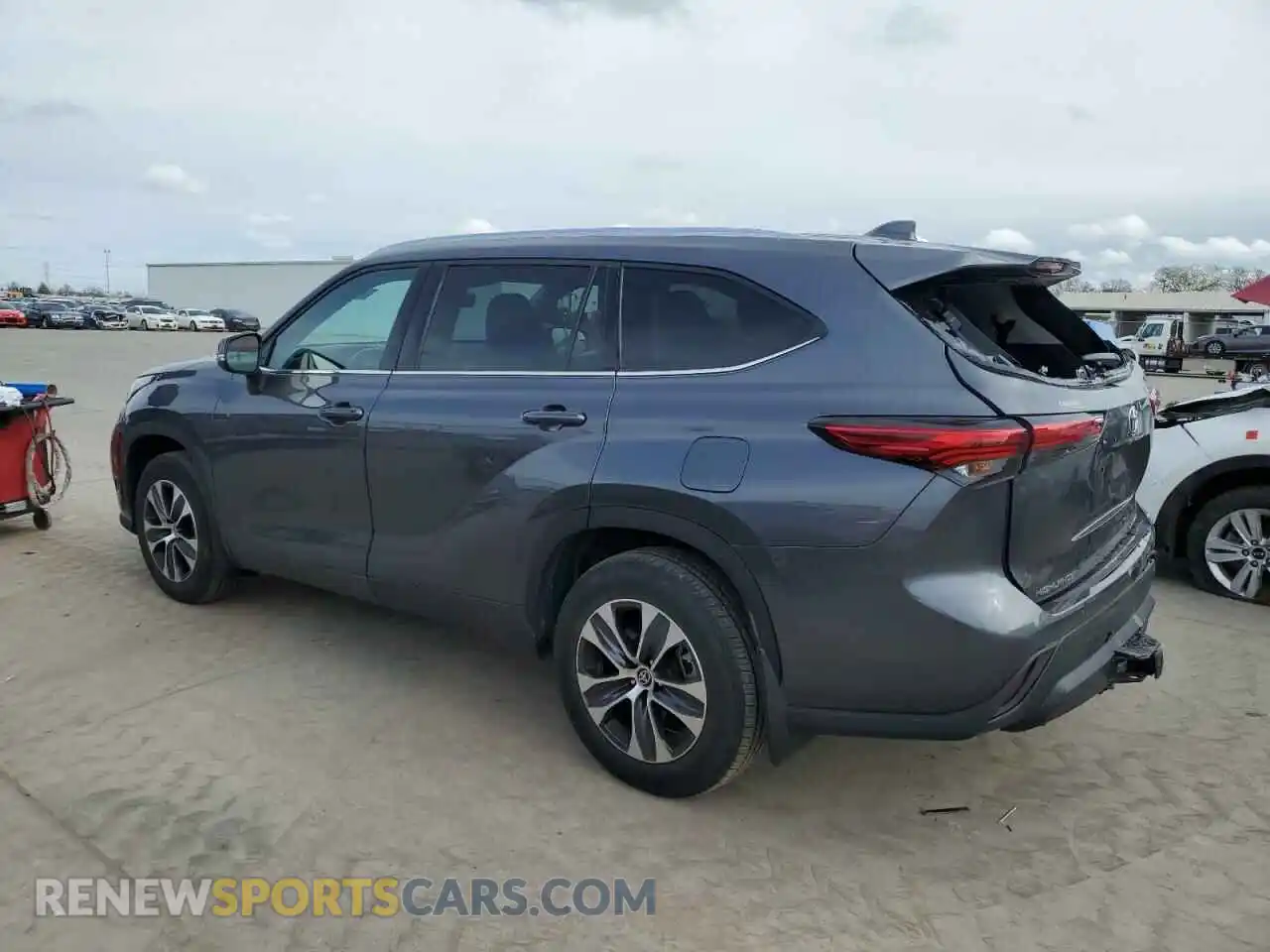 2 Photograph of a damaged car 5TDGZRBH9LS517682 TOYOTA HIGHLANDER 2020