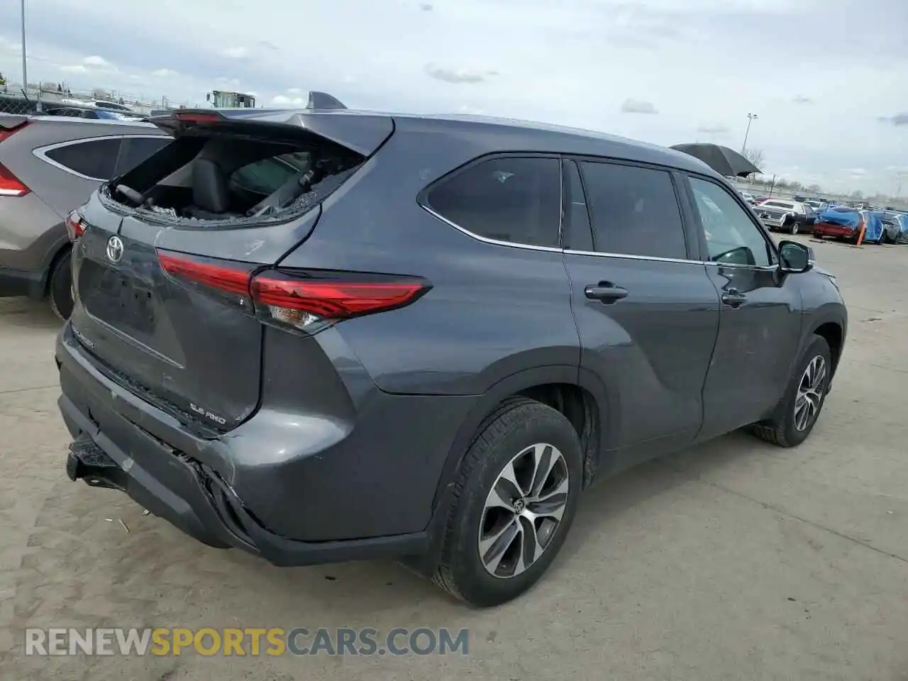 3 Photograph of a damaged car 5TDGZRBH9LS517682 TOYOTA HIGHLANDER 2020