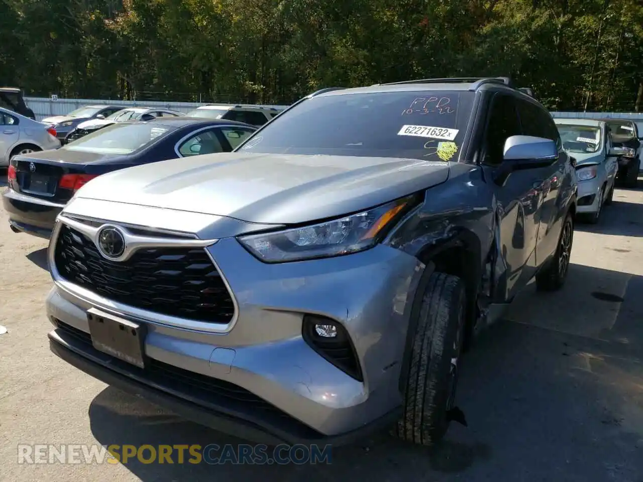 2 Photograph of a damaged car 5TDHZRBH0LS009511 TOYOTA HIGHLANDER 2020