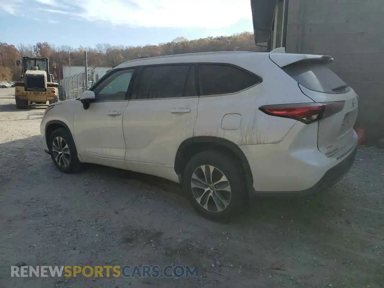 2 Photograph of a damaged car 5TDHZRBH0LS031024 TOYOTA HIGHLANDER 2020
