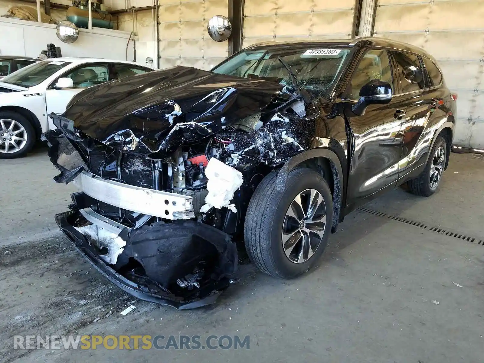 2 Photograph of a damaged car 5TDHZRBH0LS507112 TOYOTA HIGHLANDER 2020