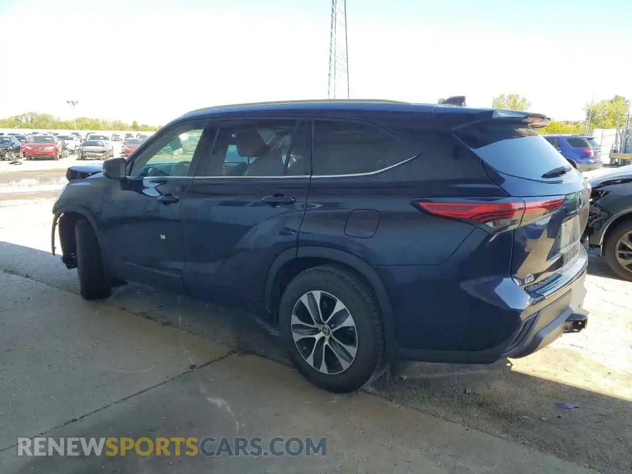 2 Photograph of a damaged car 5TDHZRBH6LS053500 TOYOTA HIGHLANDER 2020
