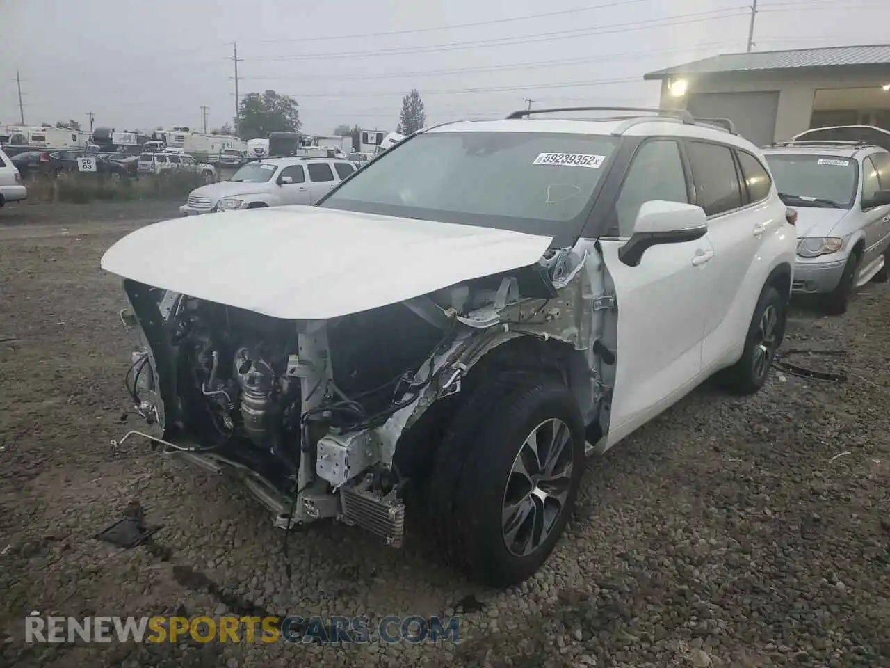 2 Photograph of a damaged car 5TDHZRBH6LS520446 TOYOTA HIGHLANDER 2020