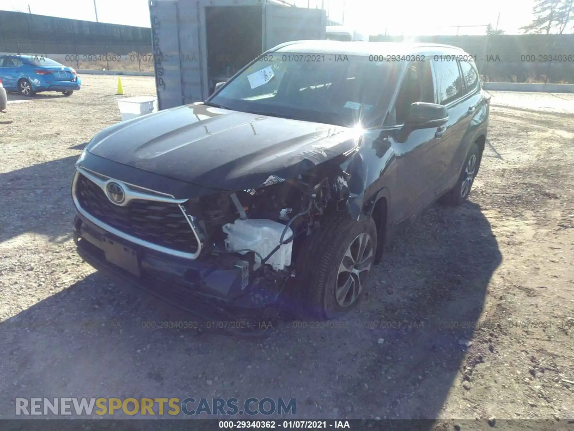 2 Photograph of a damaged car 5TDHZRBH7LS506765 TOYOTA HIGHLANDER 2020