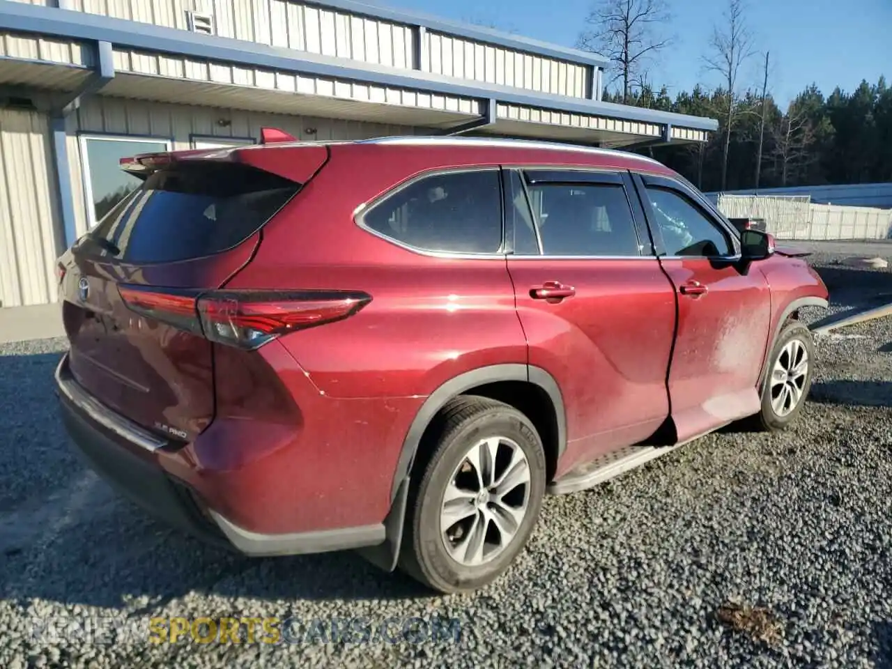 3 Photograph of a damaged car 5TDHZRBH9LS506525 TOYOTA HIGHLANDER 2020