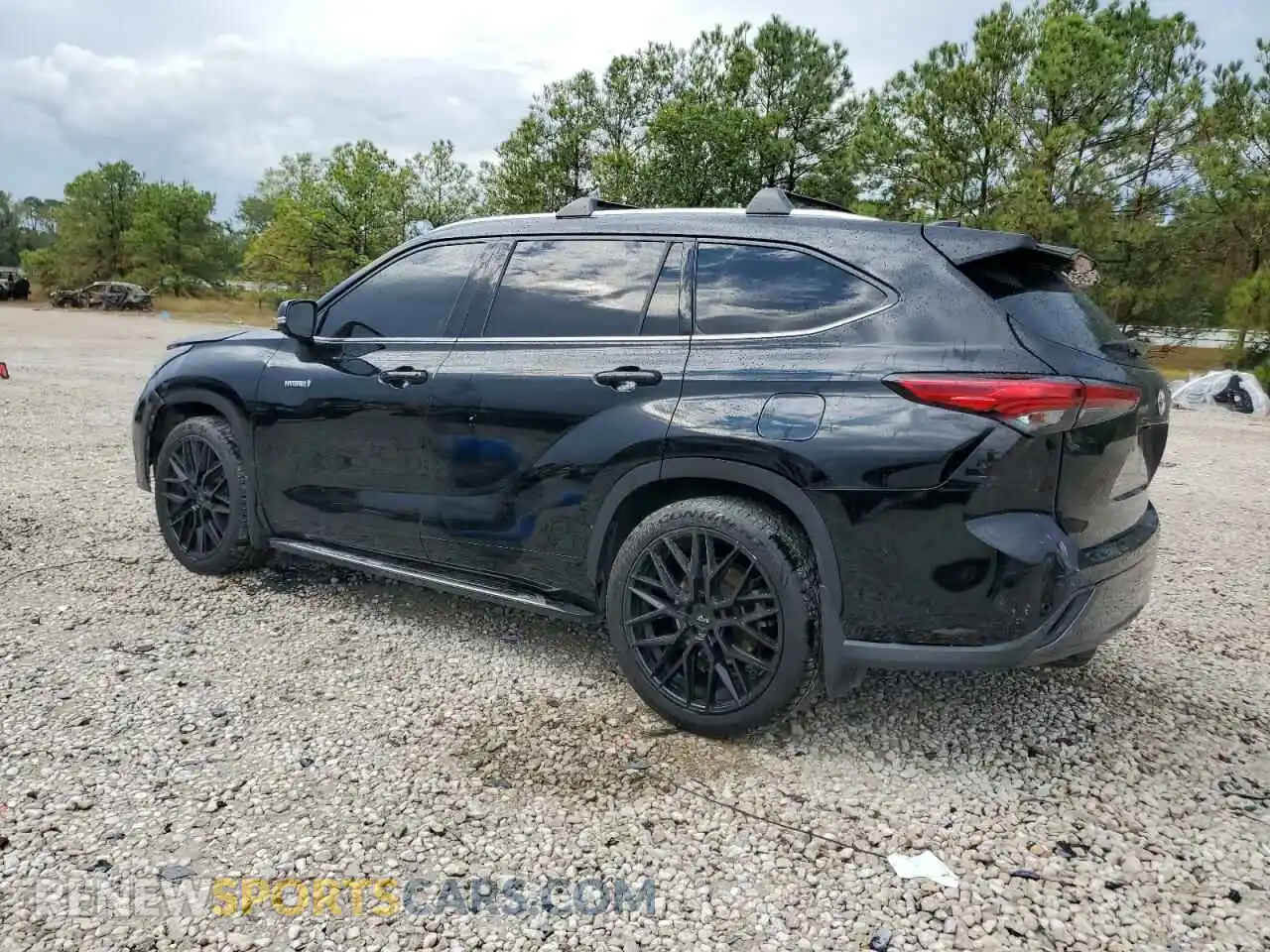 2 Photograph of a damaged car 5TDYARAH4LS003963 TOYOTA HIGHLANDER 2020
