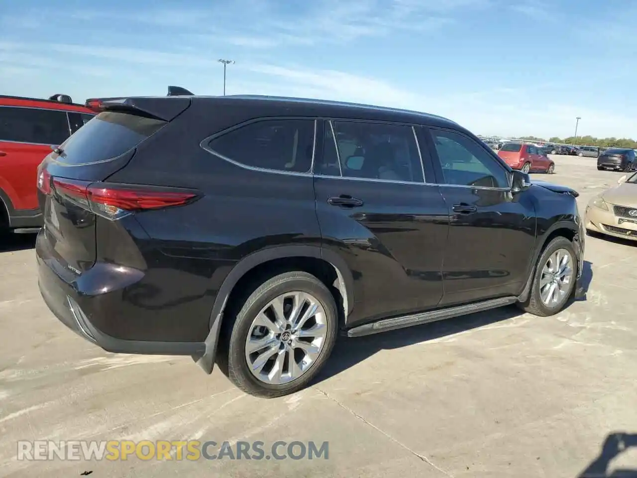 3 Photograph of a damaged car 5TDYZRAHXLS026009 TOYOTA HIGHLANDER 2020