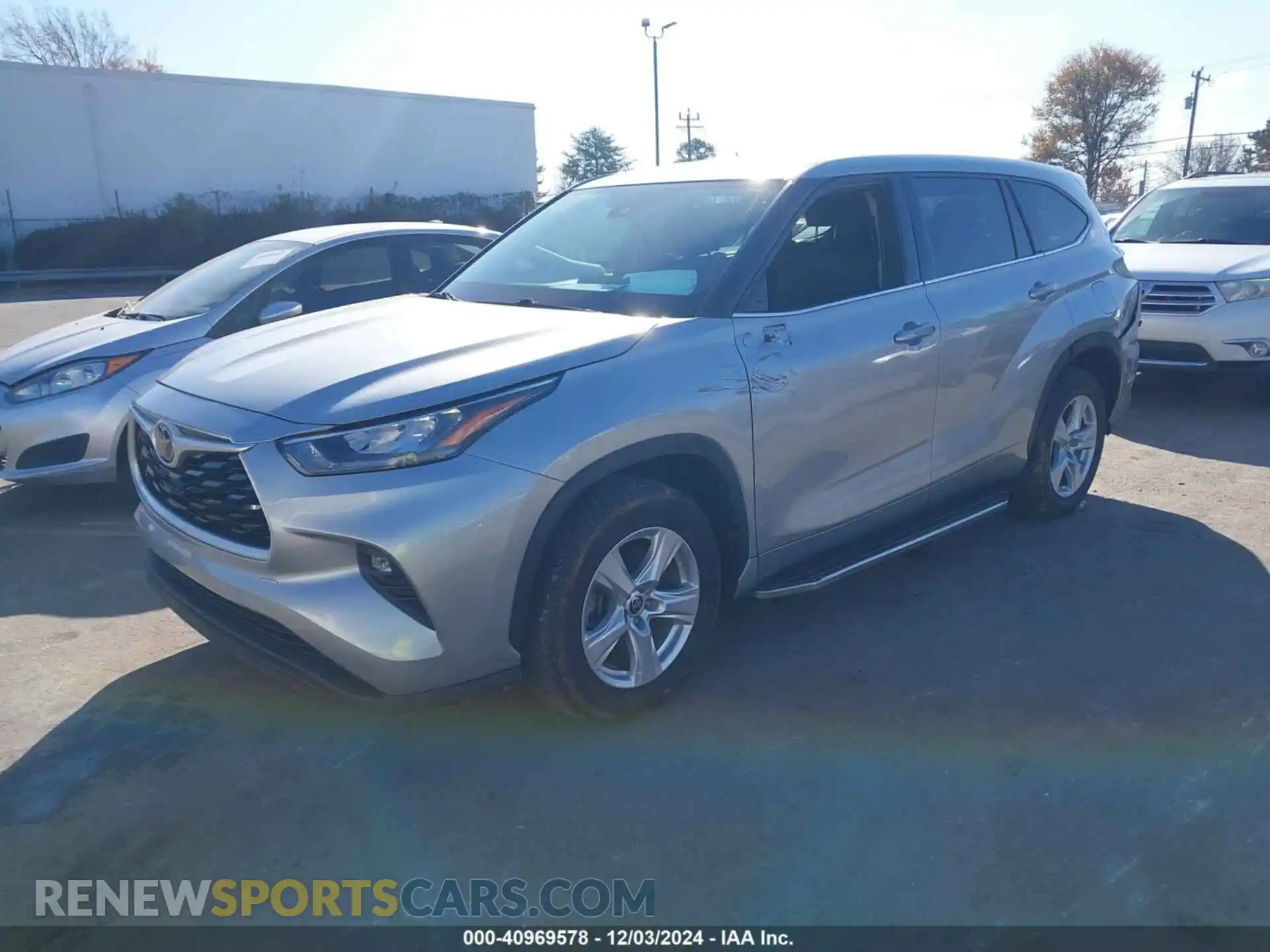 2 Photograph of a damaged car 5TDZZRAHXLS015158 TOYOTA HIGHLANDER 2020