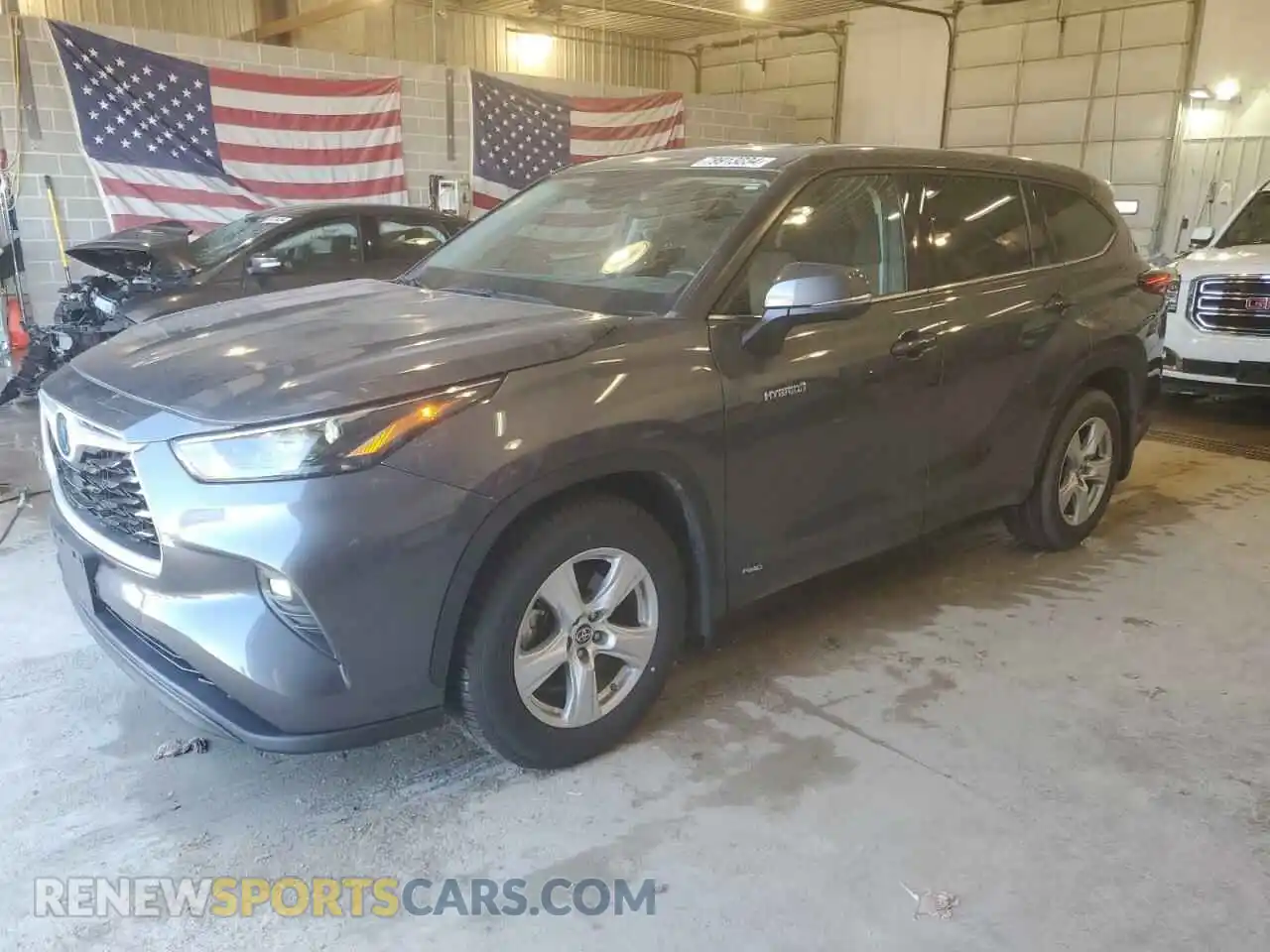 1 Photograph of a damaged car 5TDBBRCH3MS535867 TOYOTA HIGHLANDER 2021