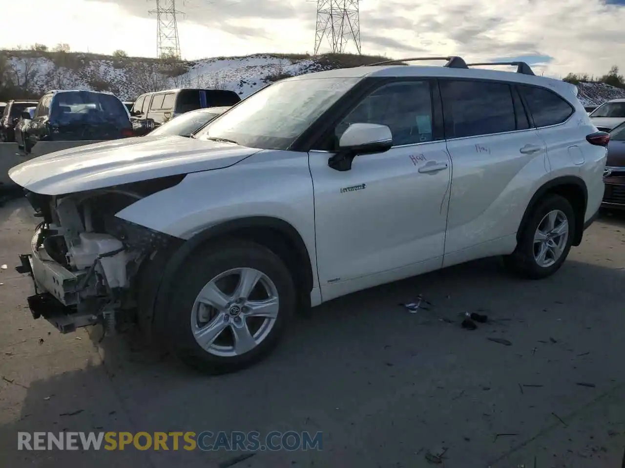 1 Photograph of a damaged car 5TDBBRCH4MS525932 TOYOTA HIGHLANDER 2021