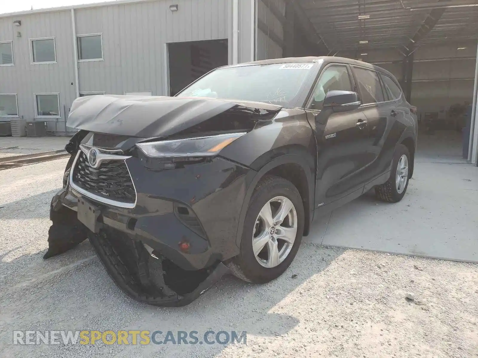 2 Photograph of a damaged car 5TDBBRCH7MS041379 TOYOTA HIGHLANDER 2021