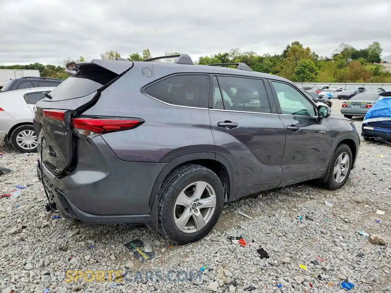3 Photograph of a damaged car 5TDBBRCH7MS514455 TOYOTA HIGHLANDER 2021