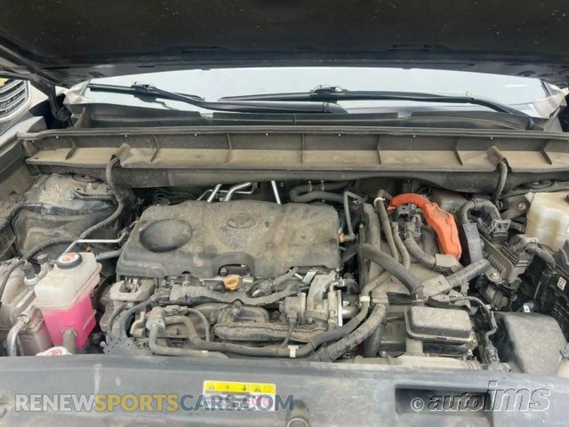 1 Photograph of a damaged car 5TDBBRCH9MS050651 TOYOTA HIGHLANDER 2021