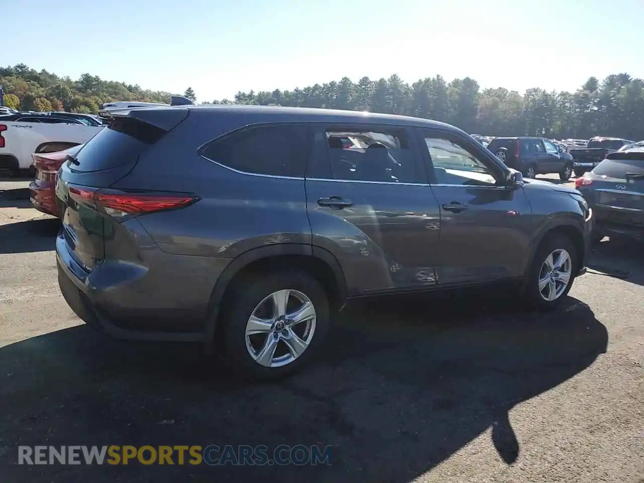 3 Фотография поврежденного автомобиля 5TDBZRBH0MS069442 TOYOTA HIGHLANDER 2021
